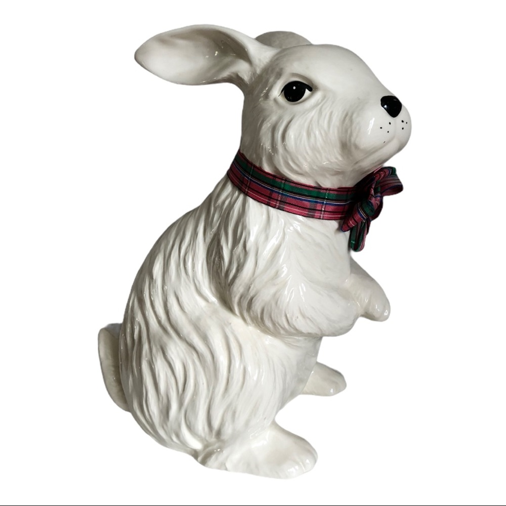 VINTAGE PORCELAIN BUNNY 11.5 inches tall